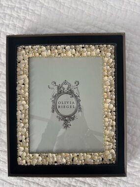 NWT Olivia Riegel Beaded Floral Photo Frame